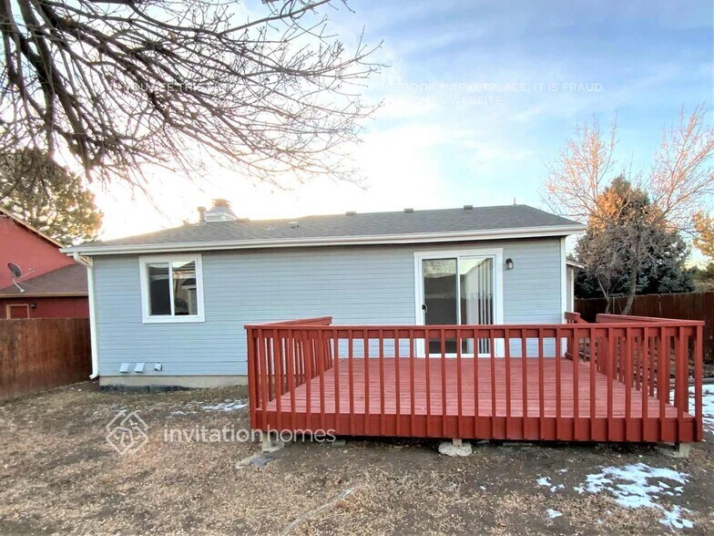 Building Photo - 8485 Prairie Clover Way