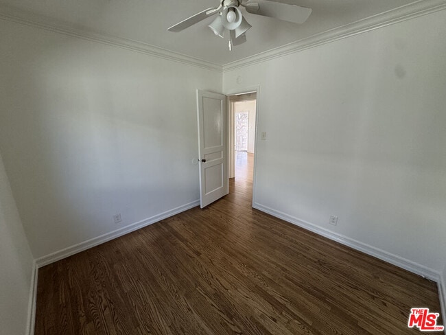 Building Photo - 6003 Bellflower Blvd