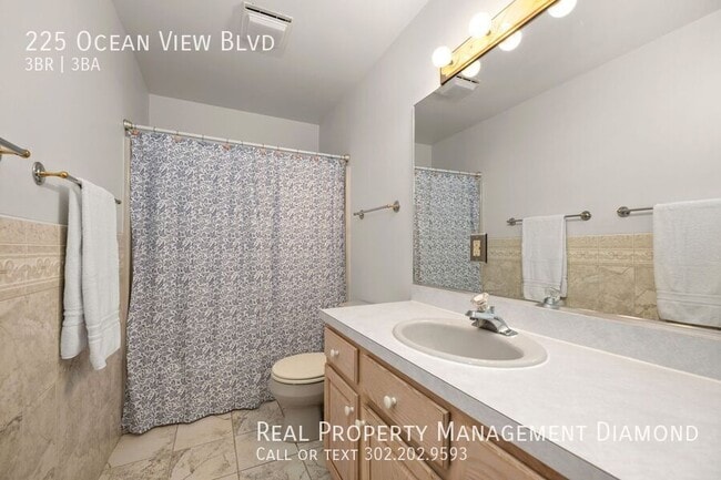 Building Photo - 225 Ocean View Blvd