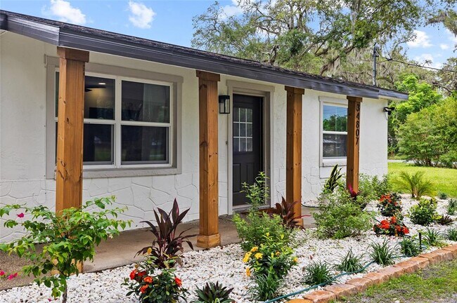 Building Photo - 34807 Evergreen Way
