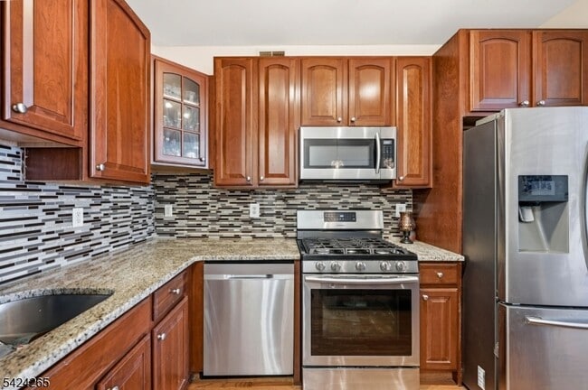 Building Photo - 424 Hartford Dr