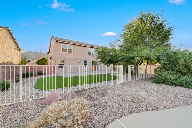 Building Photo - 1st MONTH FREE! Lone Mountain Heights Luxu...