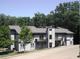 Building Photo - Woodlander Apartments