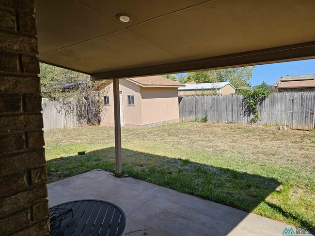 Building Photo - 3704 Ben Crenshaw Cir