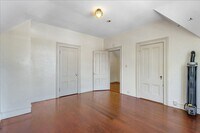 Building Photo - 2308 Woolsey St