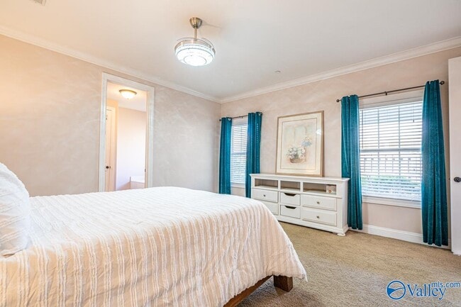 Building Photo - 111 Golden Rod Ln