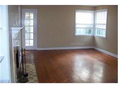 Building Photo - 1709 N Osceola Ave