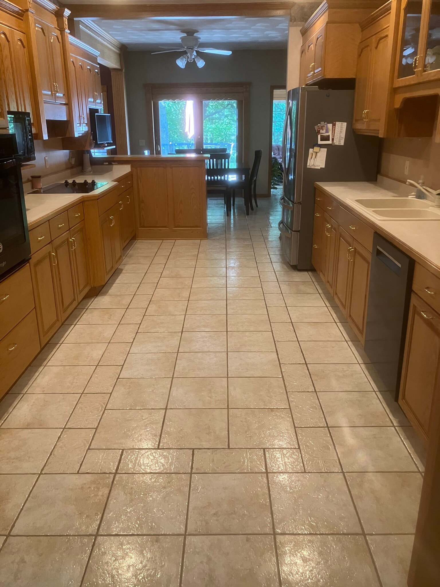 Kitchen - 180 Nature Valley Pl NW