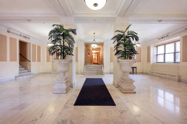 Building Photo - 2600 John F. Kennedy Blvd