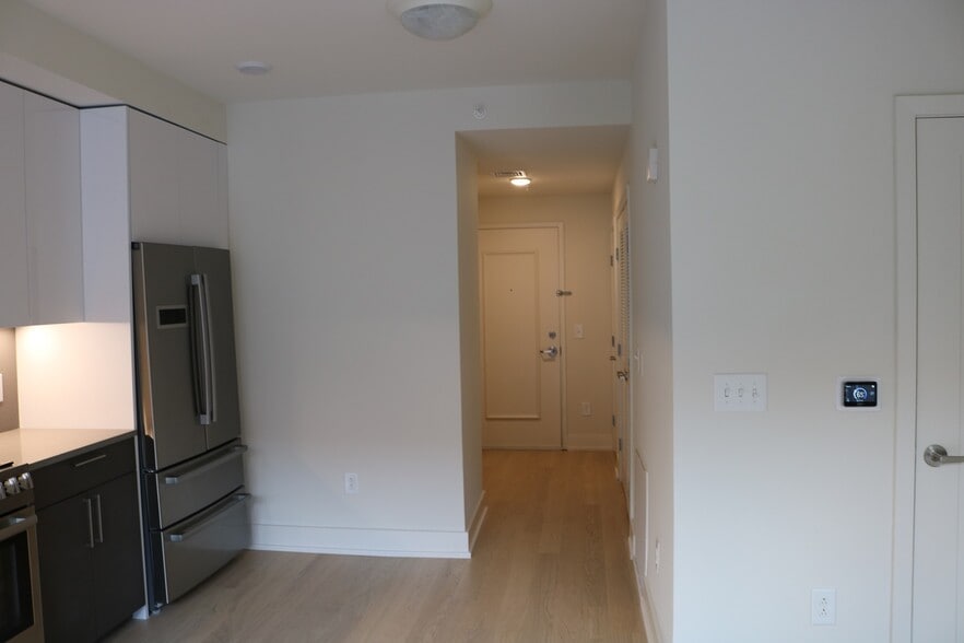 Building Photo - 205 Marin Blvd