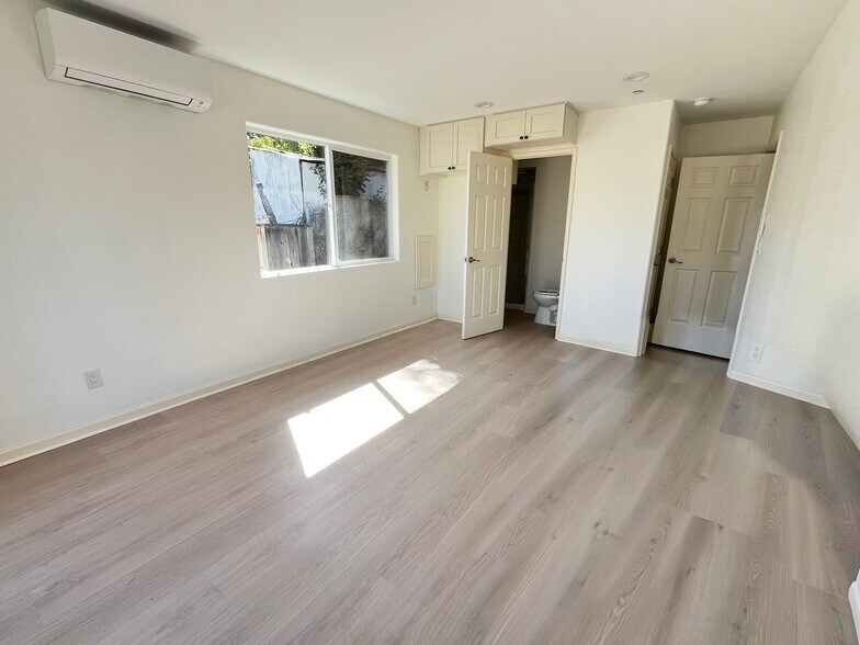 Building Photo - 2776 Sydney Way