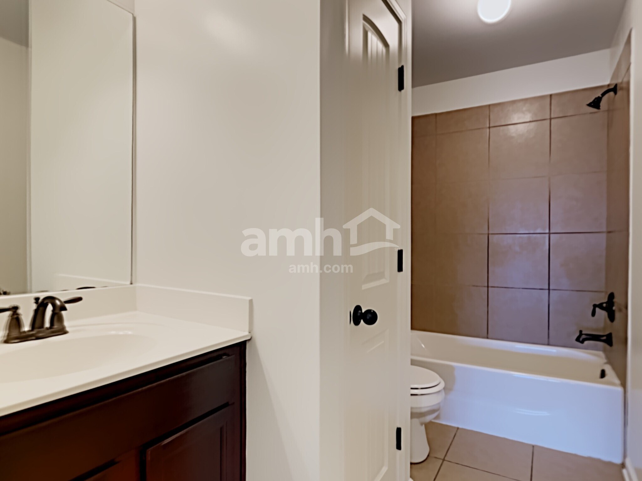 Building Photo - 1050 Kentshire Cv