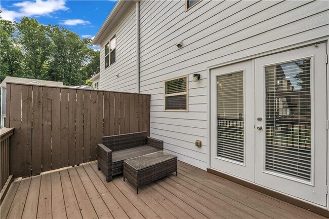 Building Photo - 1737 Liberty Pkwy NW