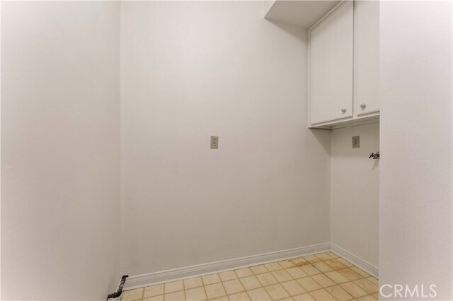 Building Photo - 1567 Westholme Ave