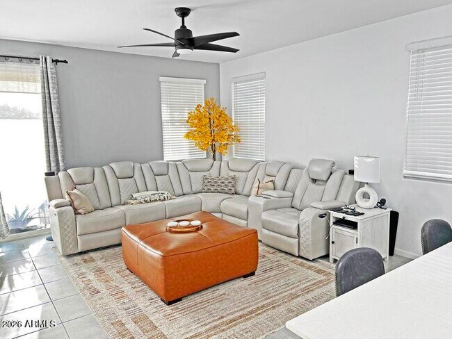 Building Photo - 29902 N Acacia Dr.