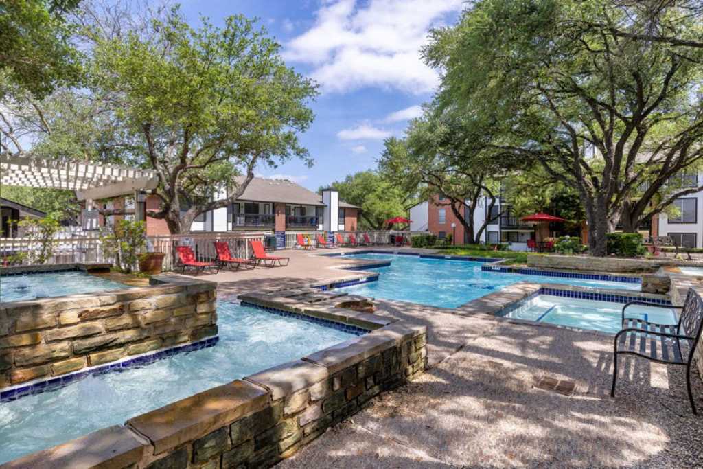 Building Photo - 11700 Metric Blvd