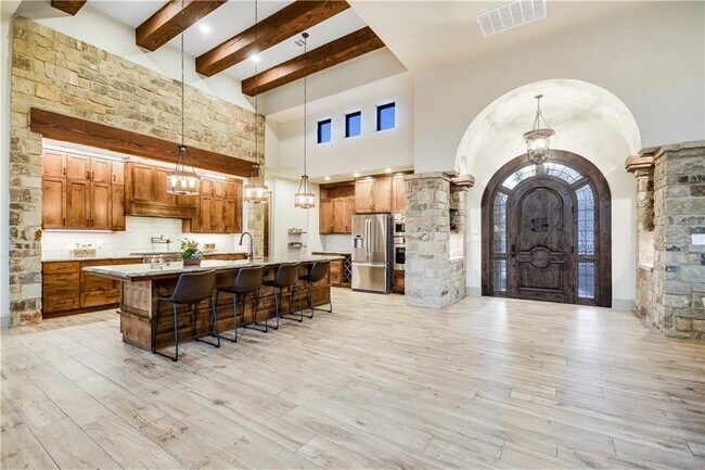 Building Photo - 3353 Tuscany Dr
