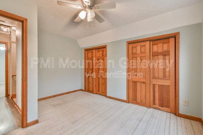 Building Photo - 495 Washboard Rd