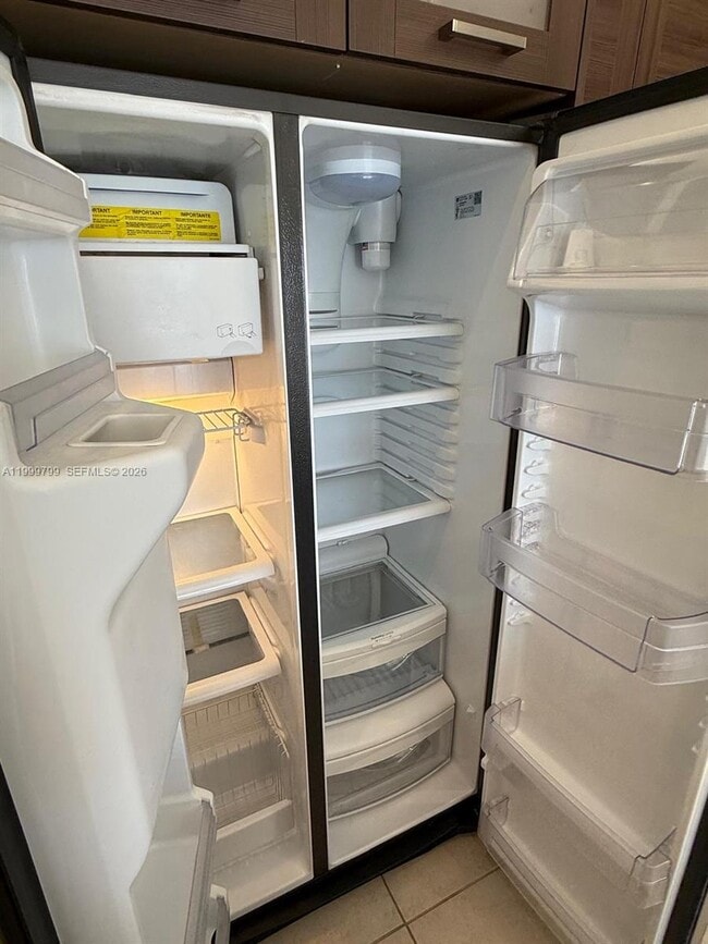 Building Photo - 15955 NW 91st Ct