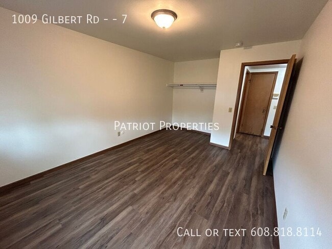 Building Photo - 1009 Gilbert Rd