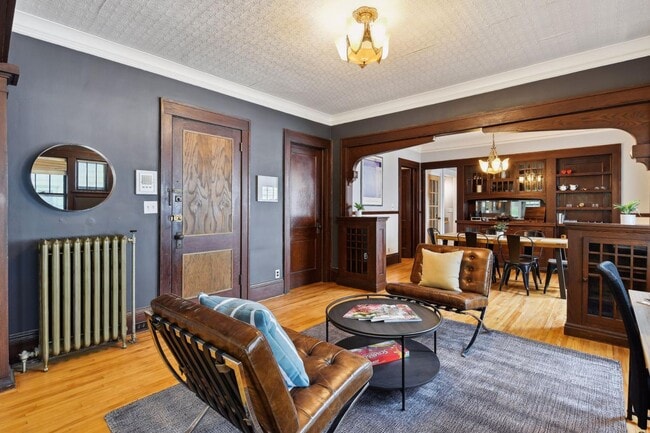Building Photo - 3006 W 44th St
