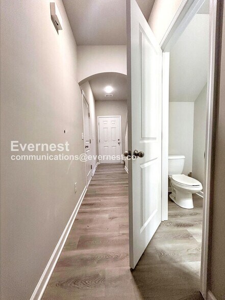 Building Photo - 8037 Alderton Ln