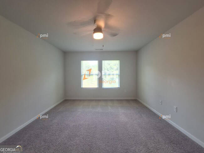 Building Photo - 329 Duck Walk Wy