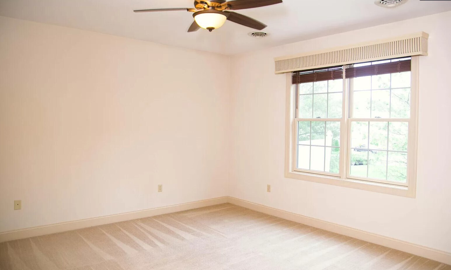 Building Photo - 2157 Bordeaux Court