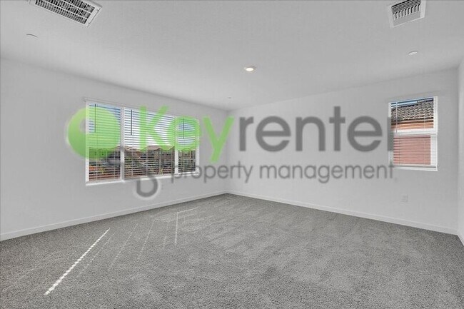 Building Photo - 2061 Hesperian Dr