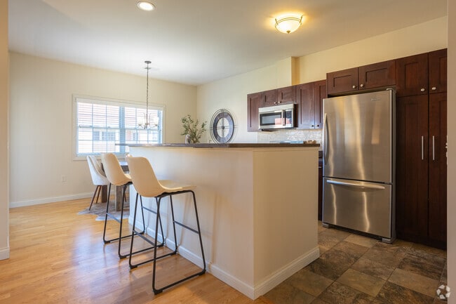 1BR, 1BA - 1,062SF - Kitchen - The Residences at Toscana Park