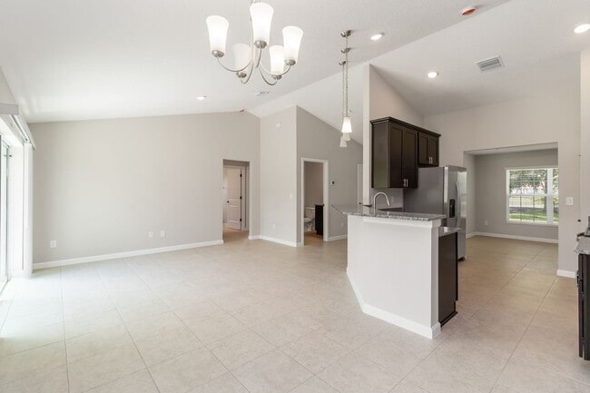 Building Photo - 3525 Rambler Ave