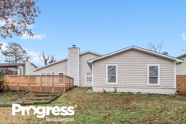 Building Photo - 2468 Mistletoe Ln SW