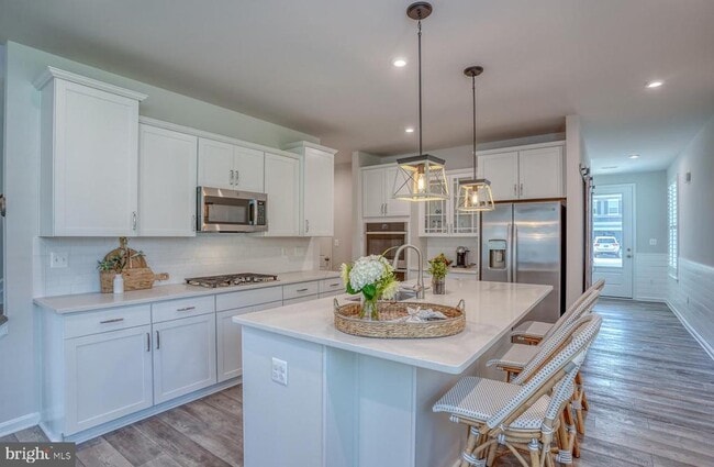 Building Photo - 33163 Oyster Cove Dr
