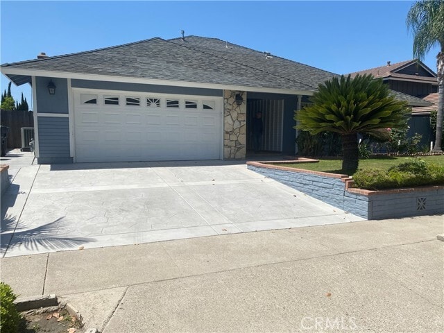 Primary Photo - 430 Buttonwood Dr