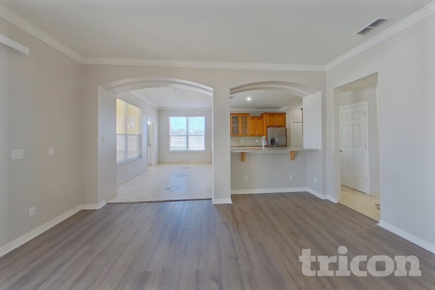 Building Photo - 1815 Honeydew Ct