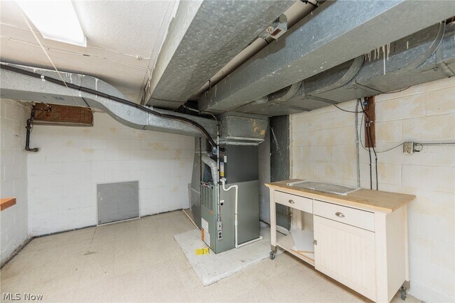 Building Photo - 4441 Baintree Rd