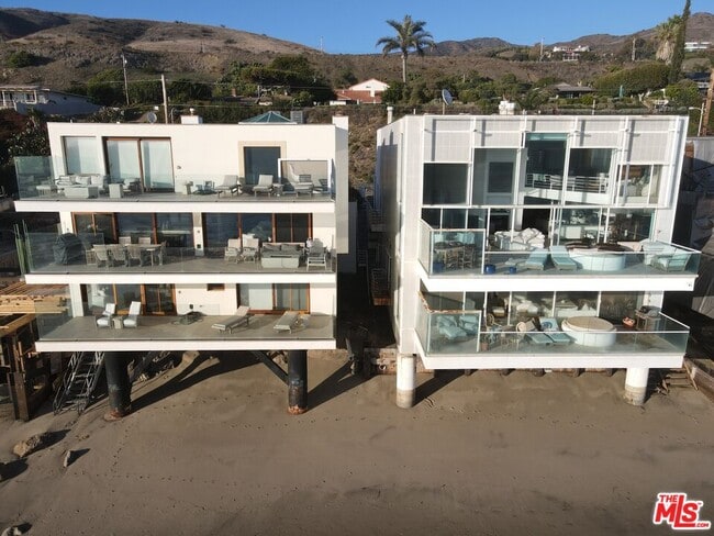 Building Photo - 25302 Malibu Rd