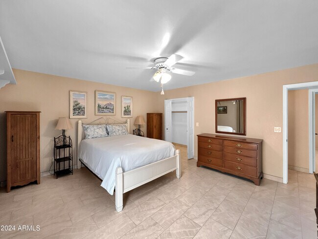 Building Photo - 15036 N Dogwood Ln