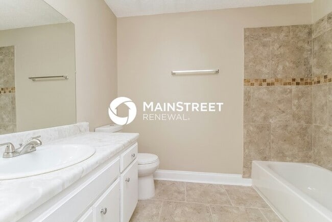Building Photo - 3 Bedroom Pet-Friendly Home in Nashville, ...