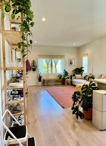 Building Photo - 5234 20th St