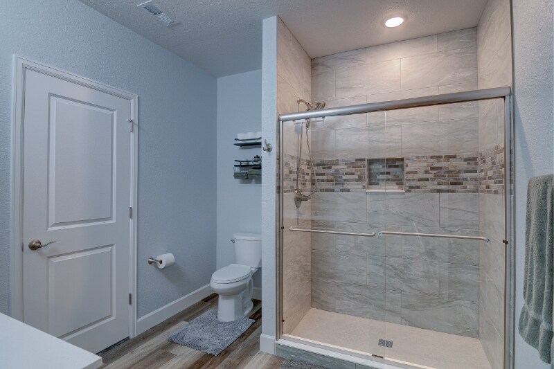 Building Photo - 532 Woodroot Cir