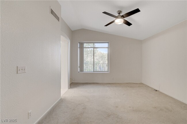 Building Photo - 8621 Sierra Cima Ln