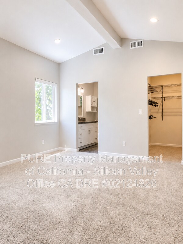 Building Photo - 40469 Shaw Ct