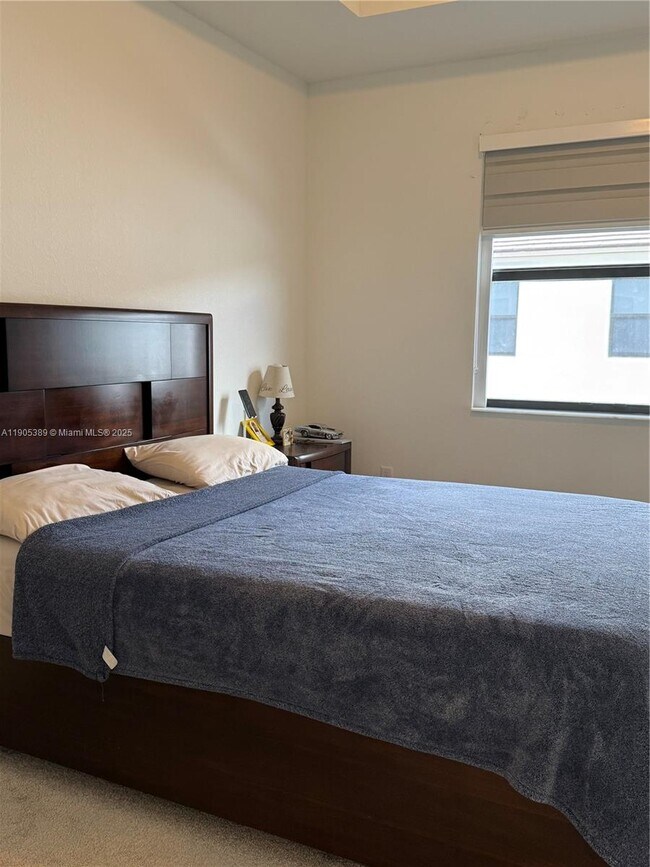 Building Photo - 12955 SW 231st Ter