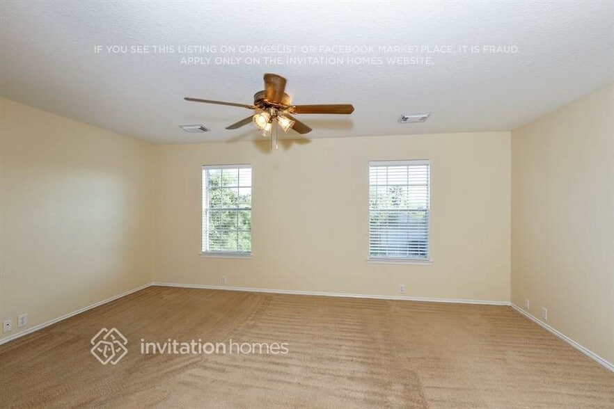 Building Photo - 21407 Somerset Park Ln