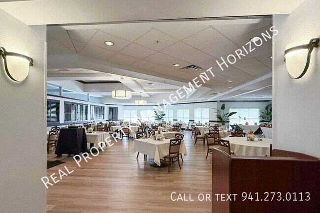 Building Photo - 534 Warwick Ln