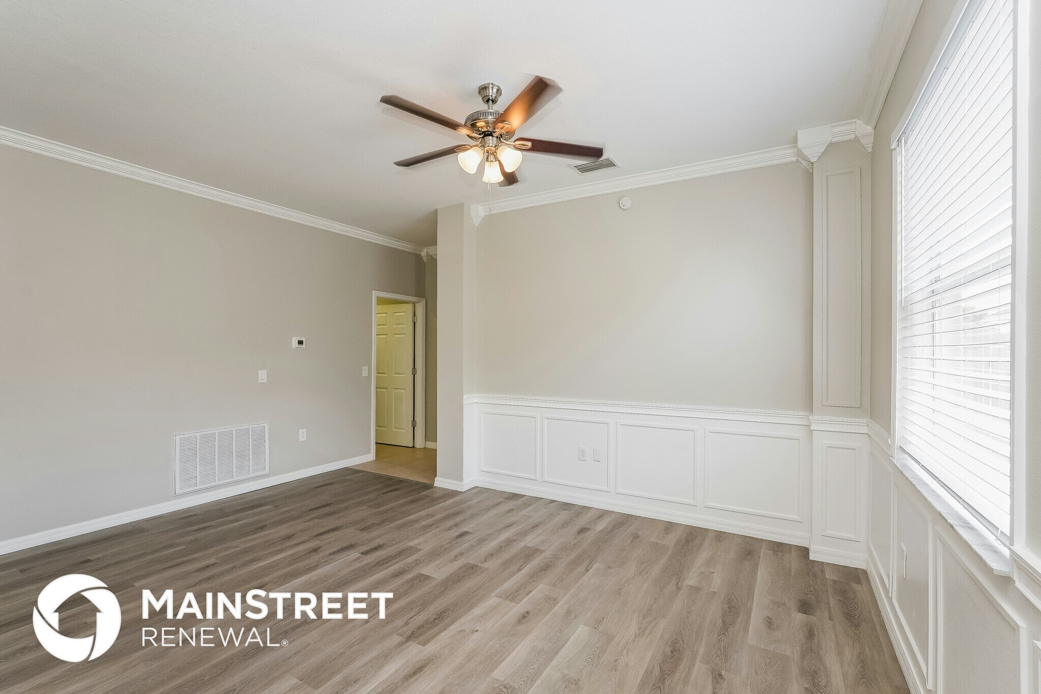 Building Photo - 15472 Long Cypress Dr