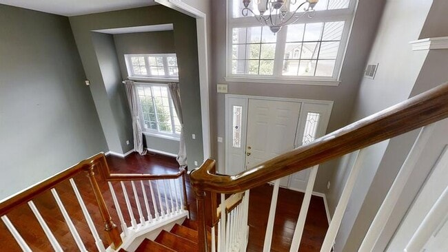 Building Photo - 292 Sandrock Ct