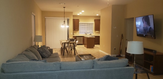 Building Photo - 2421 Passamonte Dr