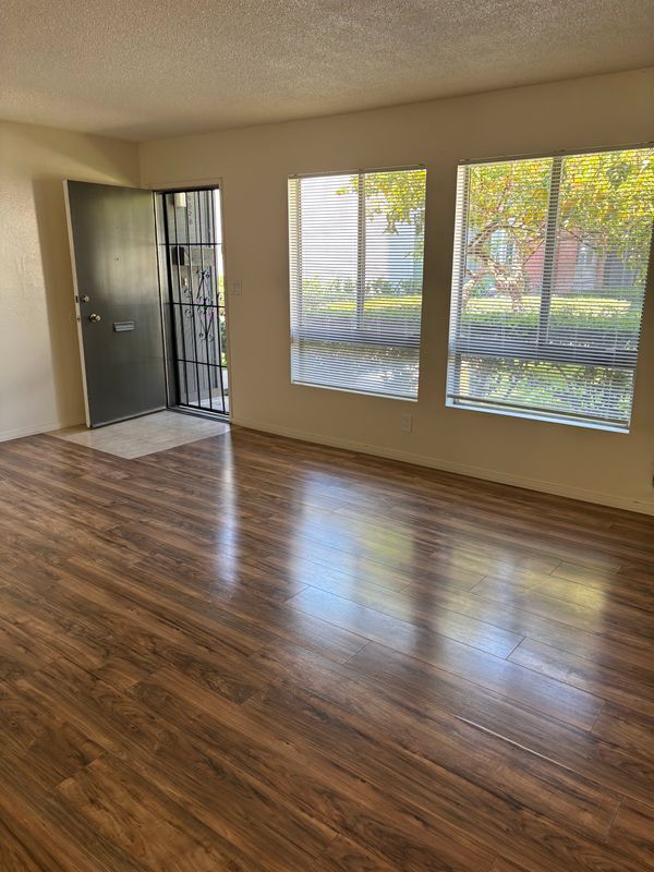Building Photo - 16578 Montego Way